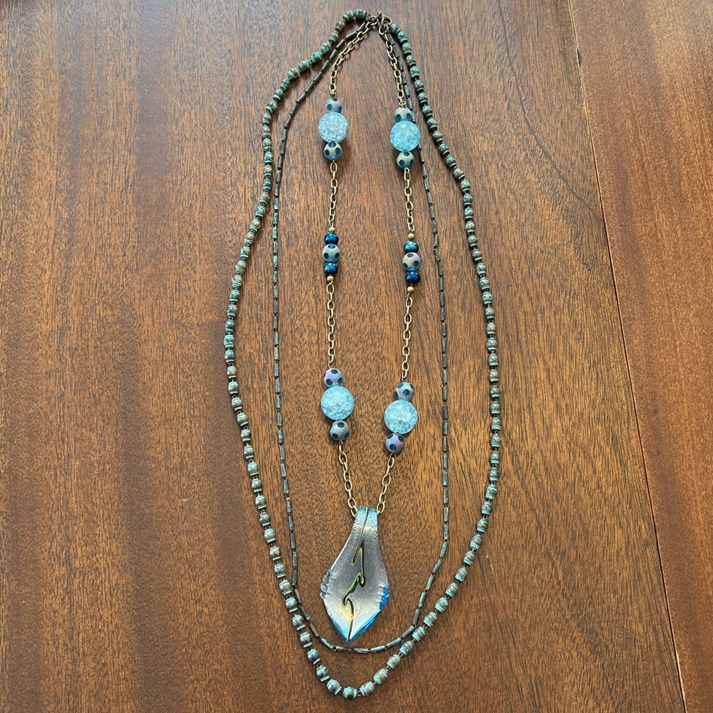 Blue abstract pendant necklace